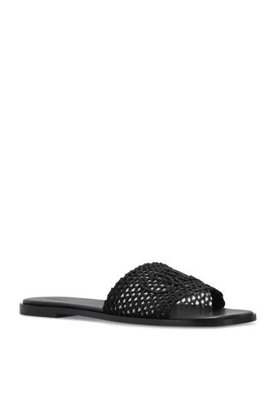 Chloé Soleil Woven Strap Flat Sandals In Black