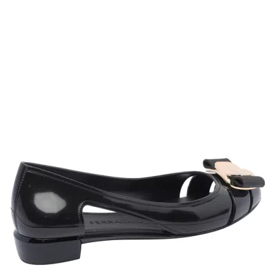 Ferragamo Nara Jelly Cutout Bow Ballerina Flats In Black