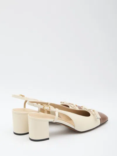 Valentino Slingback Valet Du Roi Pumps In Butter/tobacco In Nude