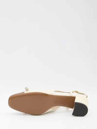 Valentino Slingback Valet Du Roi Pumps In Butter/tobacco In Nude