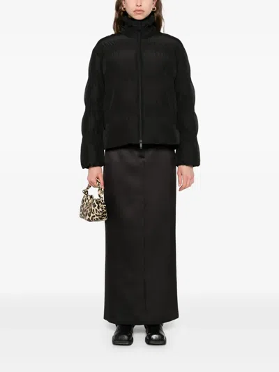 Moncler Ravignan Down Puffer Jacket In Black