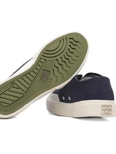 系带帆布运动鞋