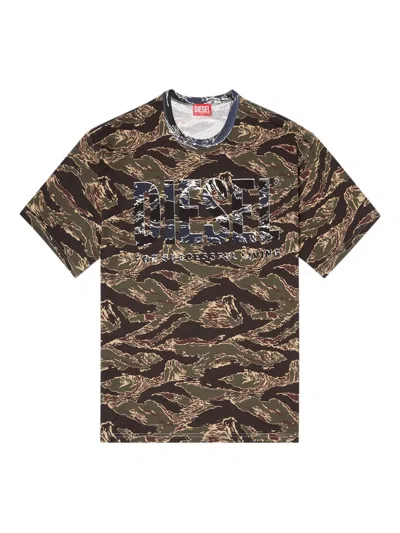 Diesel T-boxt-t22 Tiger-stripe Logo T-shirt In Brown