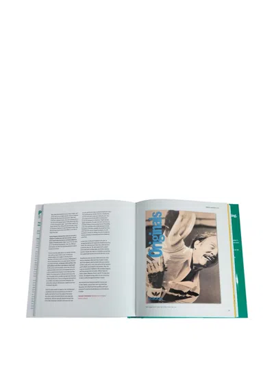 Rizzoli Peter Moore: Sneaker Legend: The Designer Who Revolutionized Nike And Adidas In White