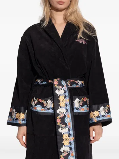 Versace Coral Theatre Robe In Black