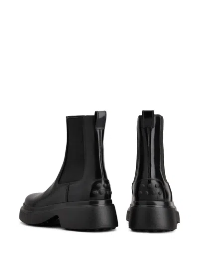 Tod's Chunky Sole Ankle Boots With Elastic Panels In Black