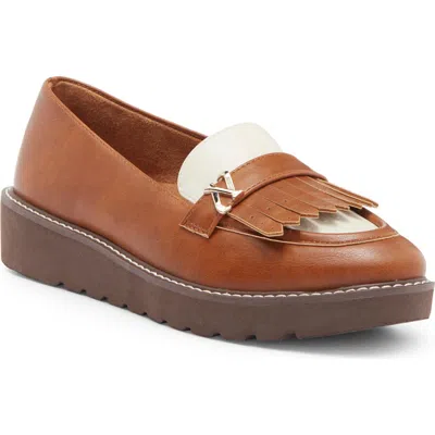 Naturalizer Expert Kilted Platform Loafer In Brown
