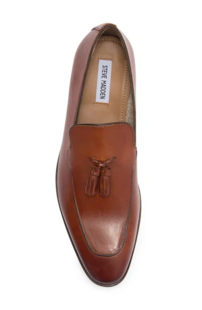 Steve Madden Hypens Tassel Loafer In Brown