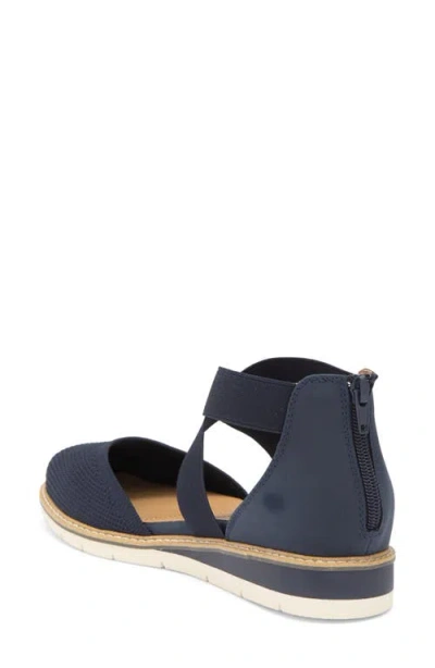 Me Too Hazy Wedge Pump