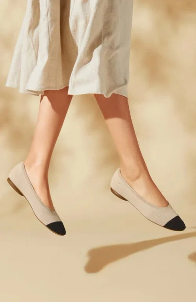 Vivaia Almond-toe Ballet Flats
