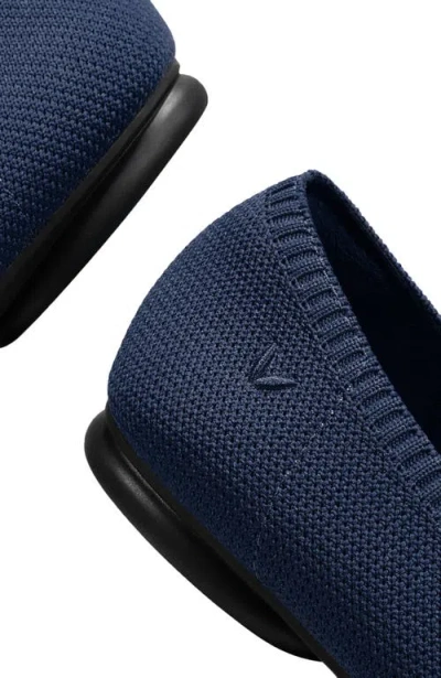 Vivaia Almond-toe Ballet Flats In Blue