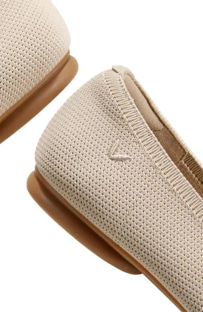 Vivaia Almond-toe Ballet Flats