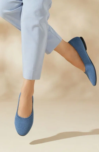 Vivaia Almond-toe Ballet Flats