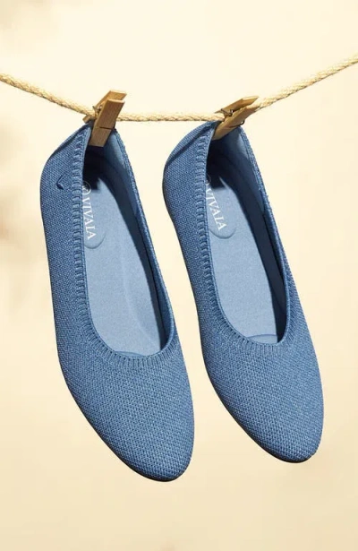 Vivaia Almond-toe Ballet Flats