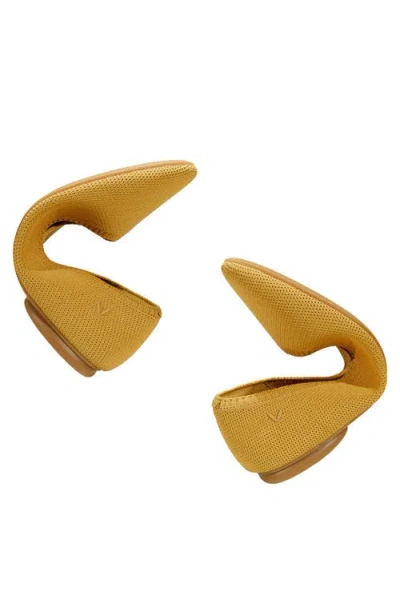 Vivaia Almond-toe Ballet Flats
