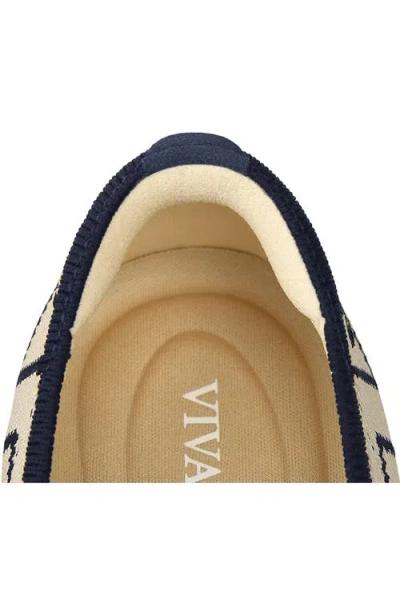 Vivaia Almond-toe Bow Flats In Neutral