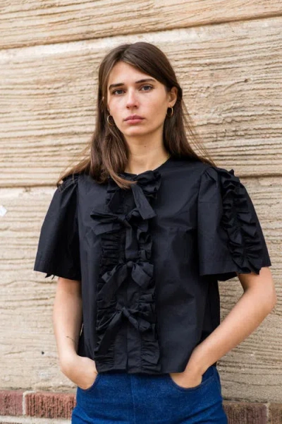 Toit Volant Charlie Bow Ruffle Top In Black