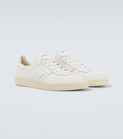 Tom Ford Smooth Leather Low Top Sneakers In Neutral