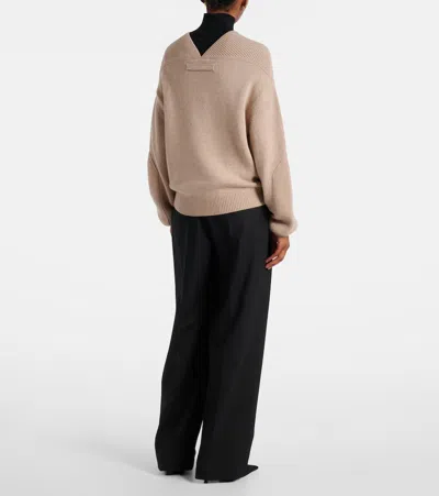 Victoria Beckham Wool And Cashmere Sweater In Neutral