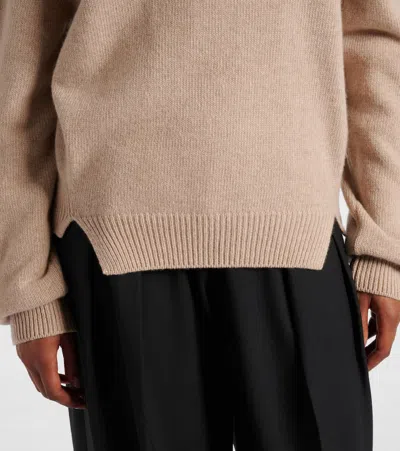 Victoria Beckham Wool And Cashmere Sweater In Neutral