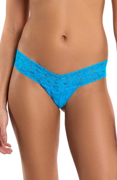 Hanky Panky Signature Lace Low Rise Thong In Blue