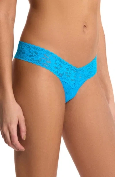 Hanky Panky Signature Lace Low Rise Thong In Blue