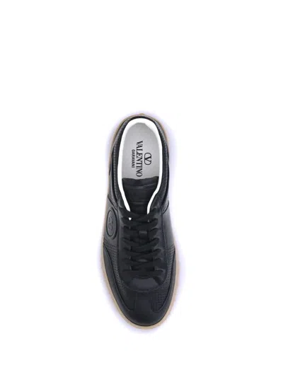 Valentino Upvillage Low-top Sneakers In Black