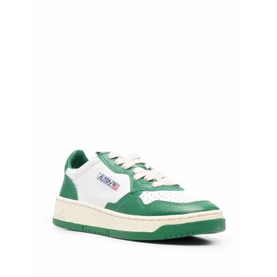 Autry Medalist Low Leather Sneakers