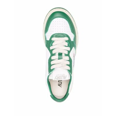Autry Medalist Low Leather Sneakers