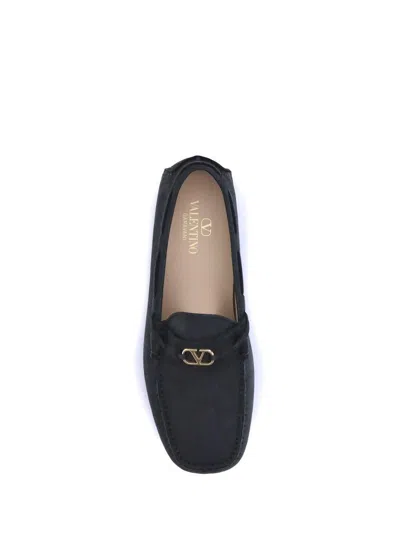 Valentino Garavani Driver Fastaway Loafer In Deerskin Suede In Blue