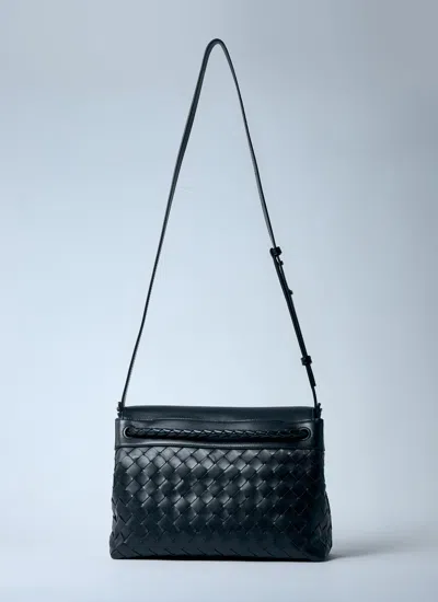 Bottega Veneta Men Small Andiamo Messenger Bag