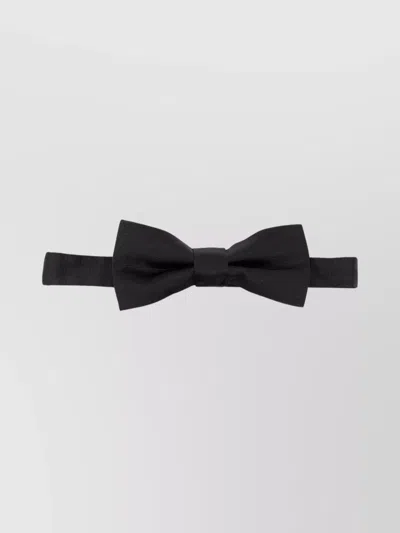 Dsquared2 Ribbed Pre-tied Bow Ties With Adjustable Strap In Black