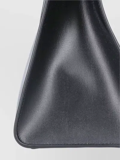 Ferragamo Bow Strap Tote Handles Structure