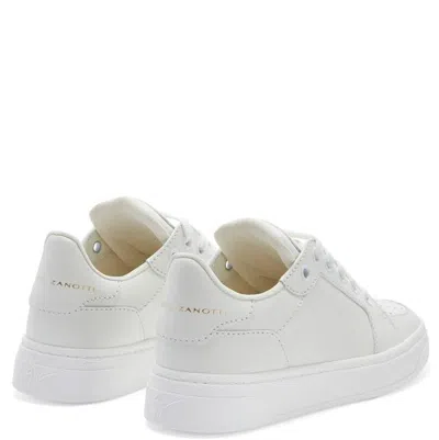 Giuseppe Zanotti Gz 94 Trainer In White