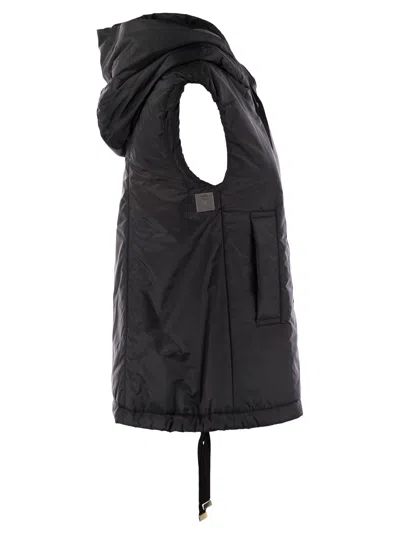Maxmara The Cube Max Mara The Cube Greengo Sleeveless In Drip Proof Technical Fabric