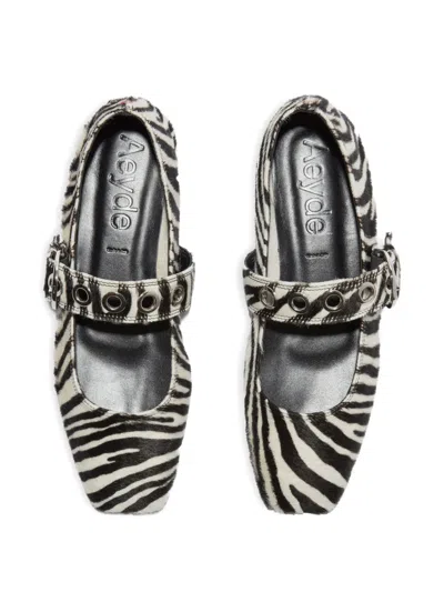 Aeyde Buckle Detail Zebra Pattern Ballerina Shoes In Black