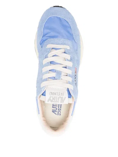 Autry Low Top Sneakers Contrasting Inserts In Blue
