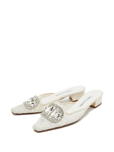 Pre-owned Manolo Blahnik  35mm Lace Mules In White