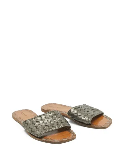 Pre-owned Bottega Veneta Intrecciato-weave Leather Sandals