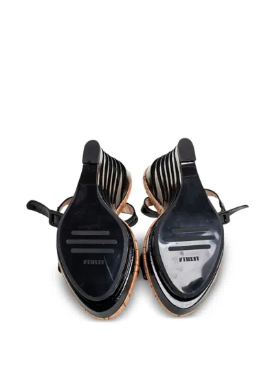 Pre-owned Le Silla  130mm T-strap Wedge Sandals