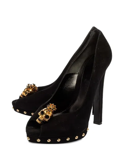 Pre-owned Alexander Mcqueen 135mm Skull-embellished Pumps