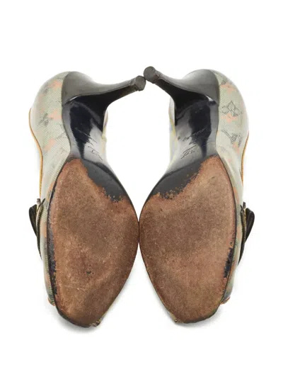 Pre-owned Louis Vuitton Logo-print Pumps