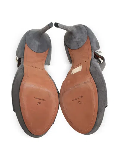 Pre-owned Givenchy 135mm Suede Sandals