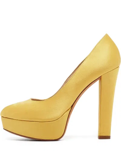 Pre-owned Alexander Mcqueen Leather Heeled Pumps In Yellow
