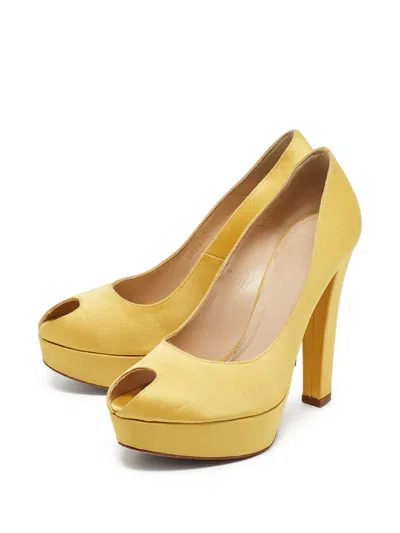 Pre-owned Alexander Mcqueen Leather Heeled Pumps In Yellow
