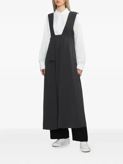 Enföld Pleated Midi Dress In Black