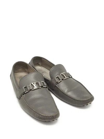 Pre-owned Louis Vuitton Logo-plaque Loafers In Gray