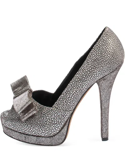 Pre-owned Fendi 140mm Deco Pumps In Silver