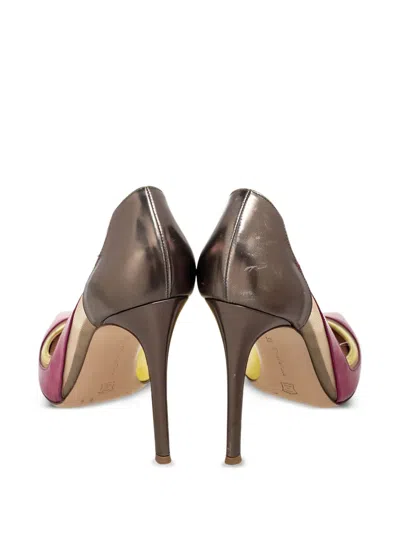 Pre-owned Gianvito Rossi  100mm Metallic Pointed-toe Pumps In Pink