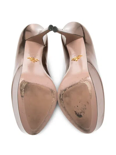 Pre-owned Prada 130mm Metallic-effect Leather Pumps In Gold